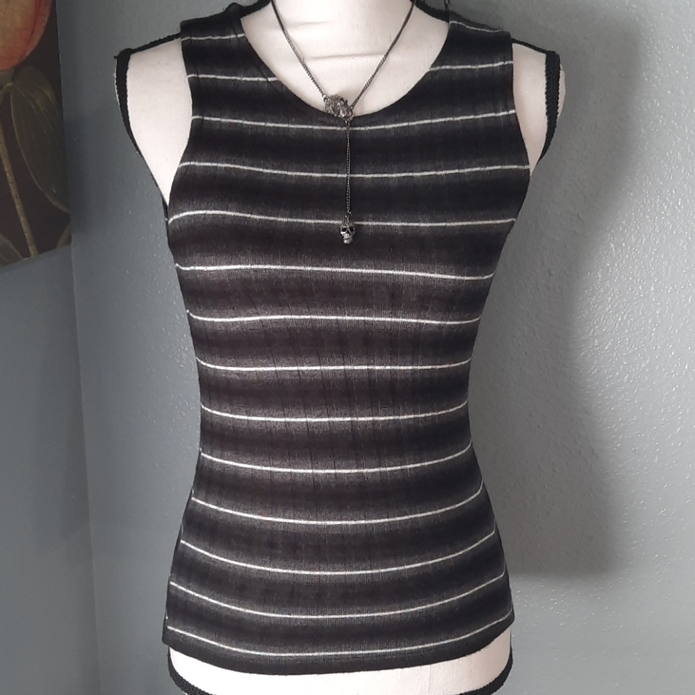 Arizona & Co. Black Striped Ribbed Tank Top - Picture 3 of 5